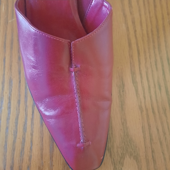 Beautiful Marinelli leather heels! Burgundy-red in colour. 3 inch heels. - Picture 3 of 4